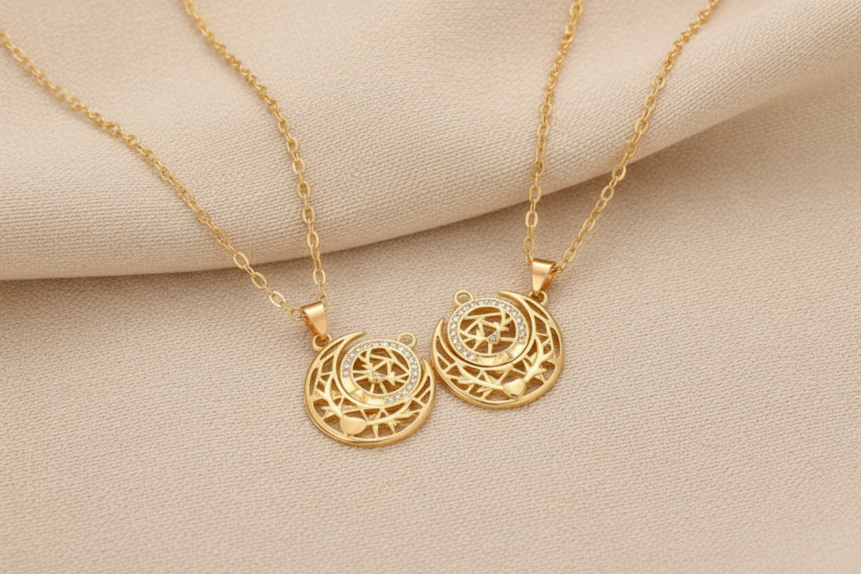 2Pcs/Set Magnetic Couple Matching Necklace Sun Moon Heart Shape Magnet Paired Pendant Jewelry Chain Choker Fashion Lover Gift